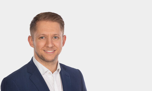 Portraitbild von Sven Laubinger