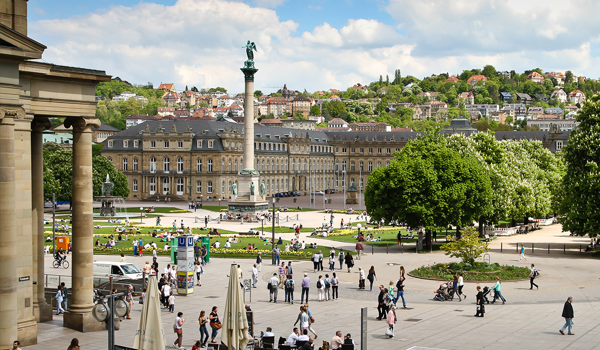 ROI Stuttgart Bild des Schlossplatz in Stuttgart